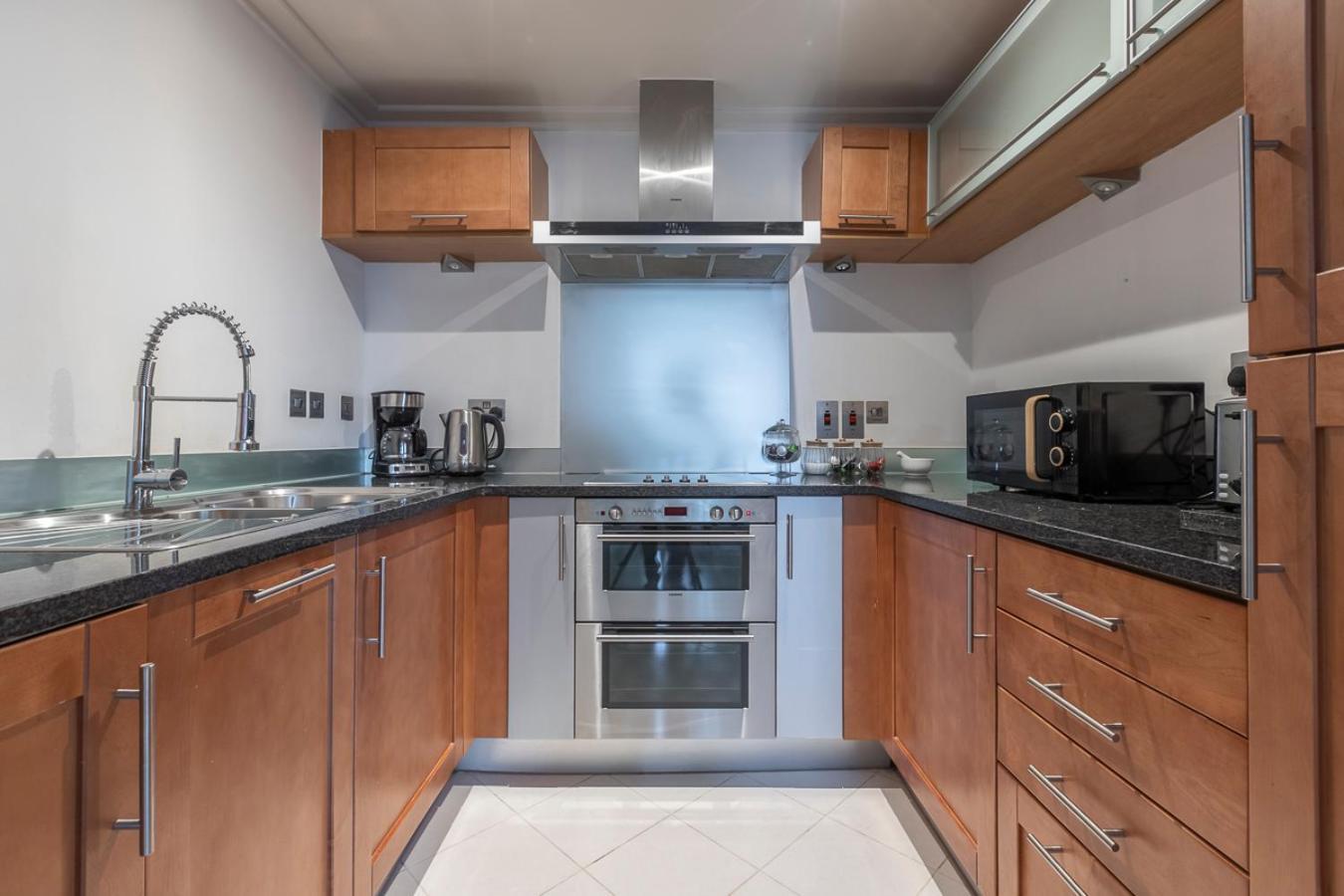 City Waterfront Apartments Londres Extérieur photo